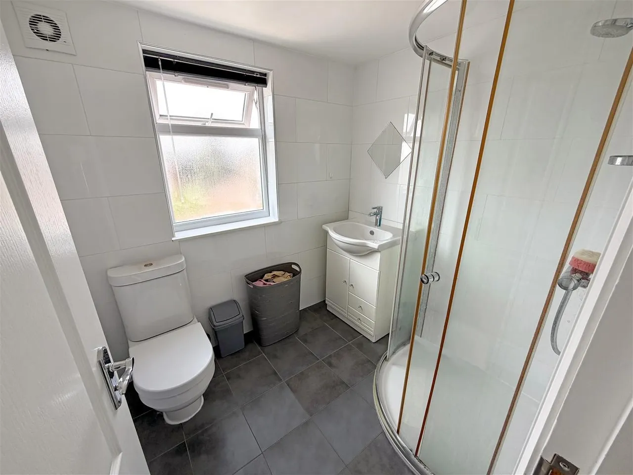 St. Stephens Close, Southall, photo 13