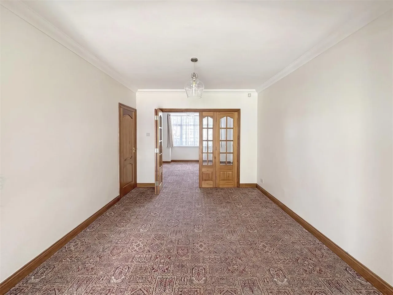 St. Stephens Close, Southall, photo 5