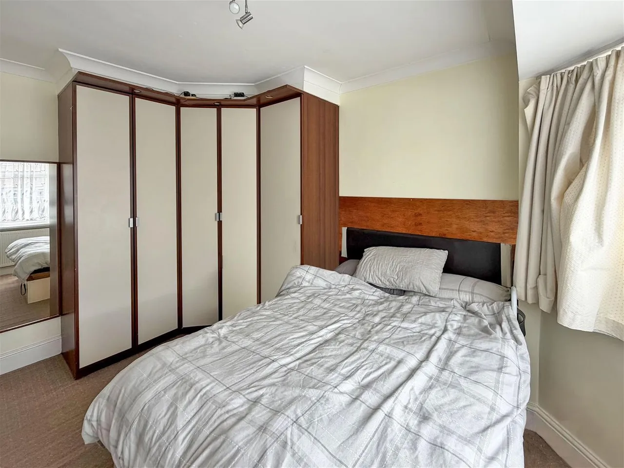 St. Stephens Close, Southall, photo 7