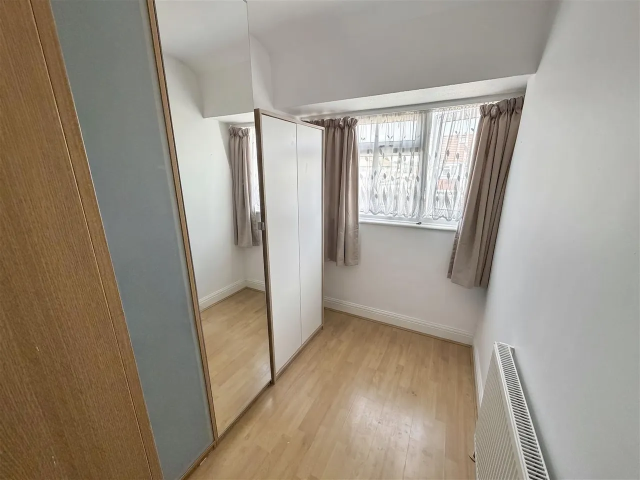 St. Stephens Close, Southall, photo 9