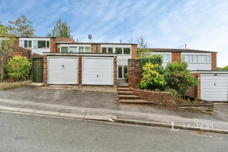4 bed house to rent, Lingwood Close, Bassett, SO16