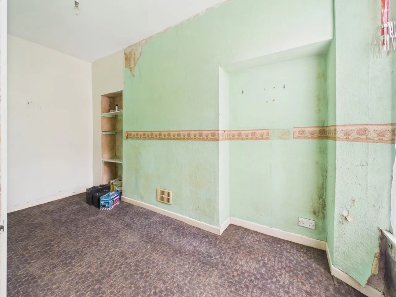 Alexandra Road, Ford, photo 11