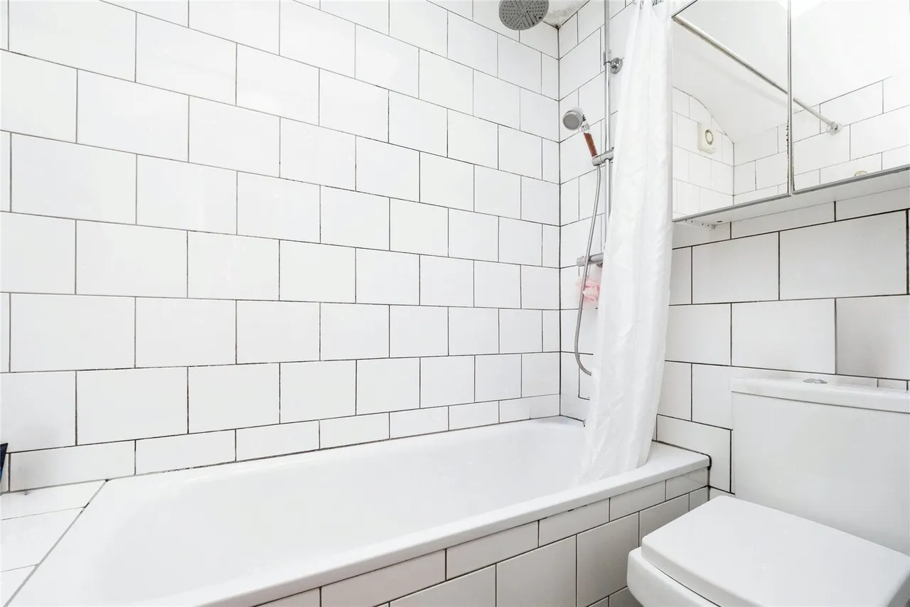 Gough Road, London, E15, photo 7
