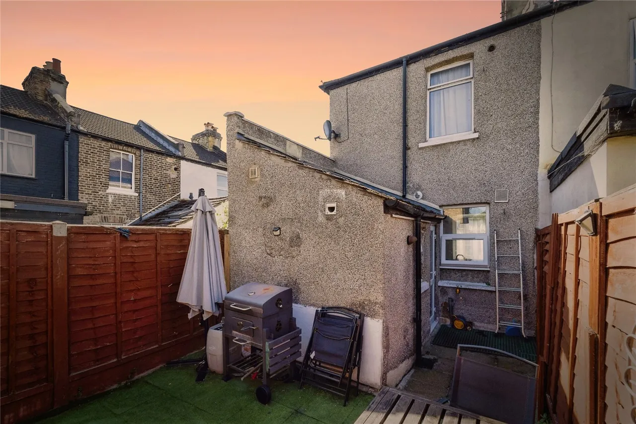 Gough Road, London, E15, photo 12