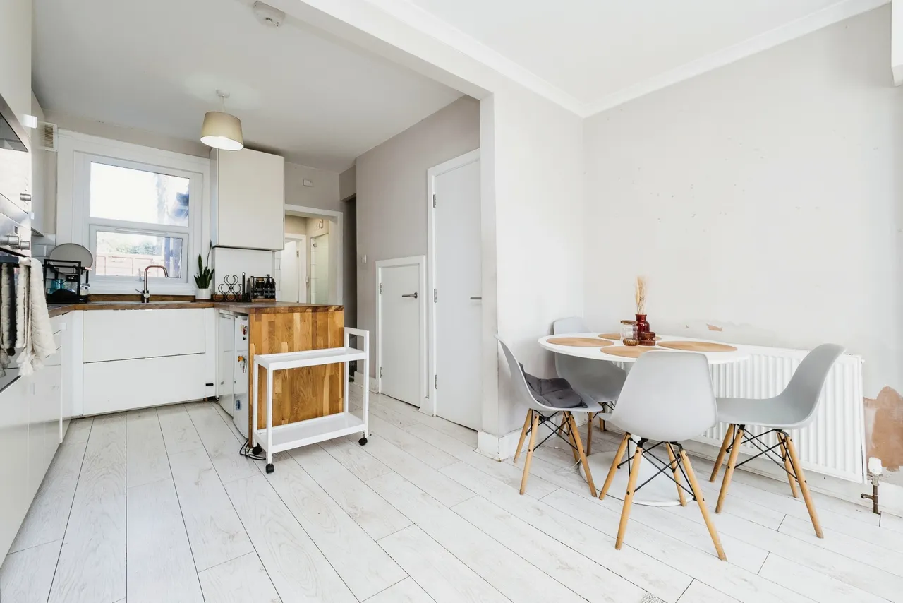 Gough Road, London, E15, photo 4