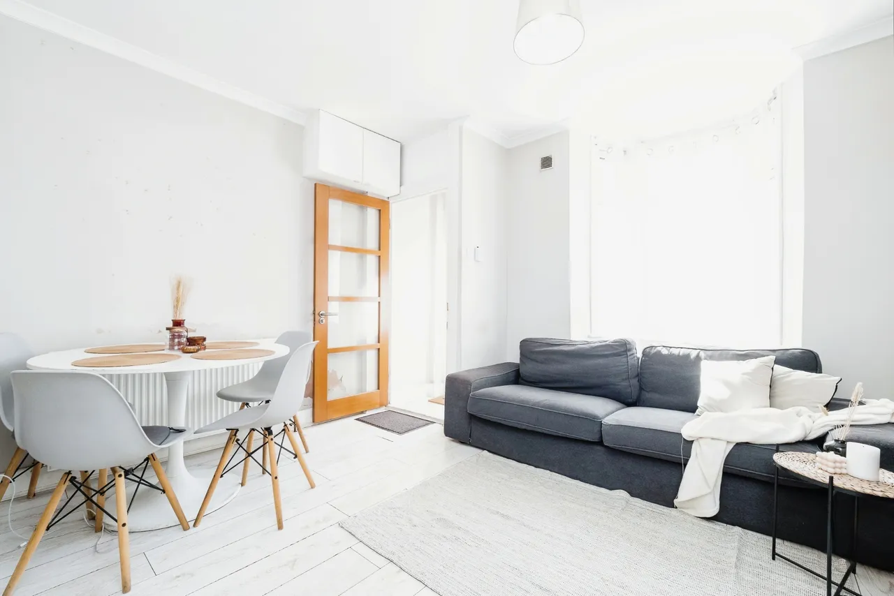 2 bed house for sale — Gough Road, London, E15