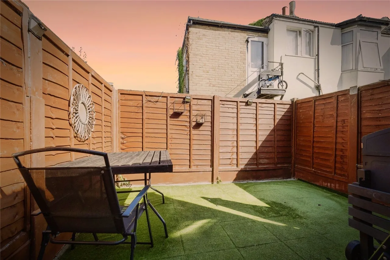 Gough Road, London, E15, photo 18