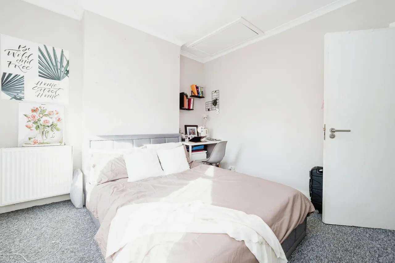 Gough Road, London, E15, photo 10
