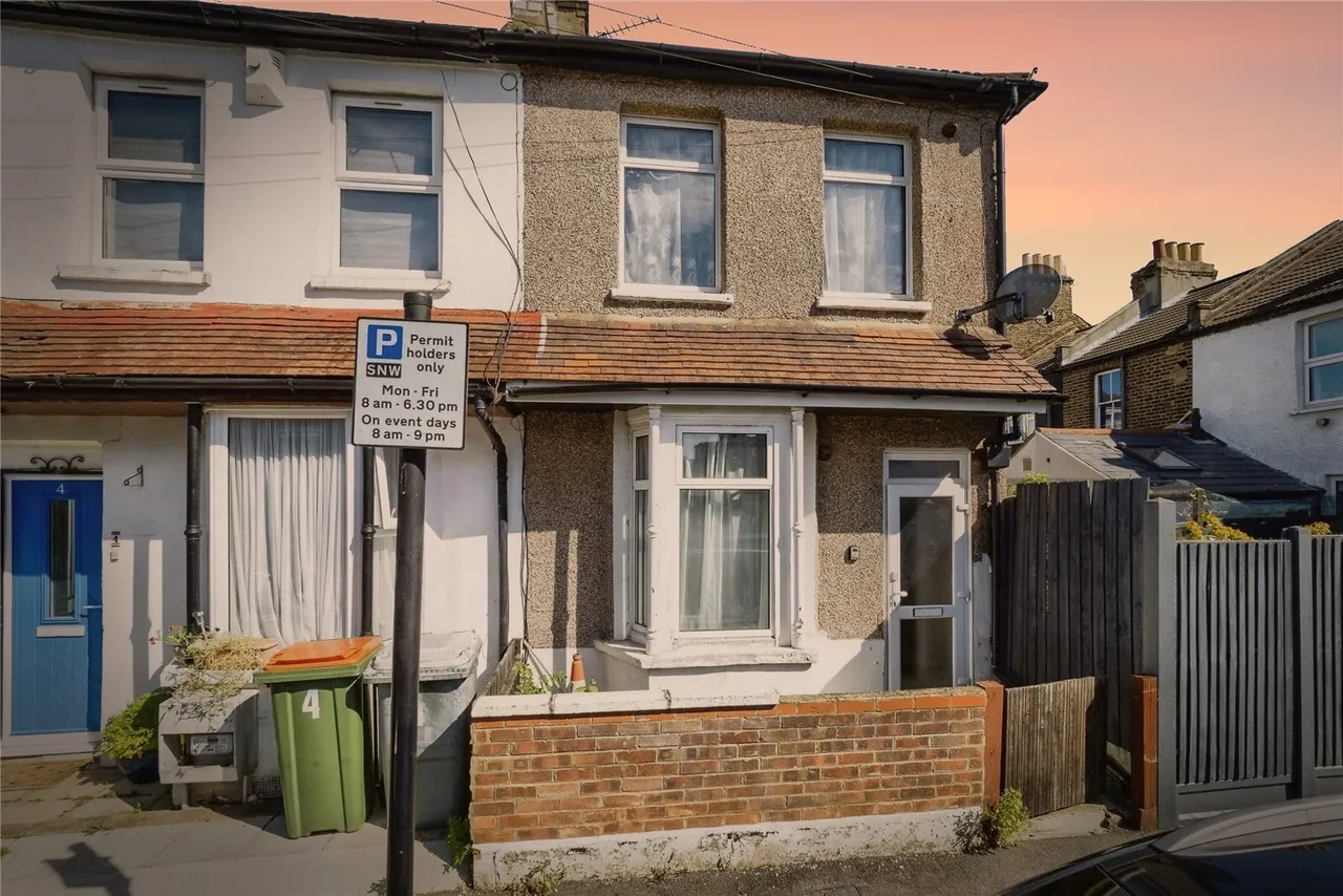 Gough Road, London, E15, photo 5