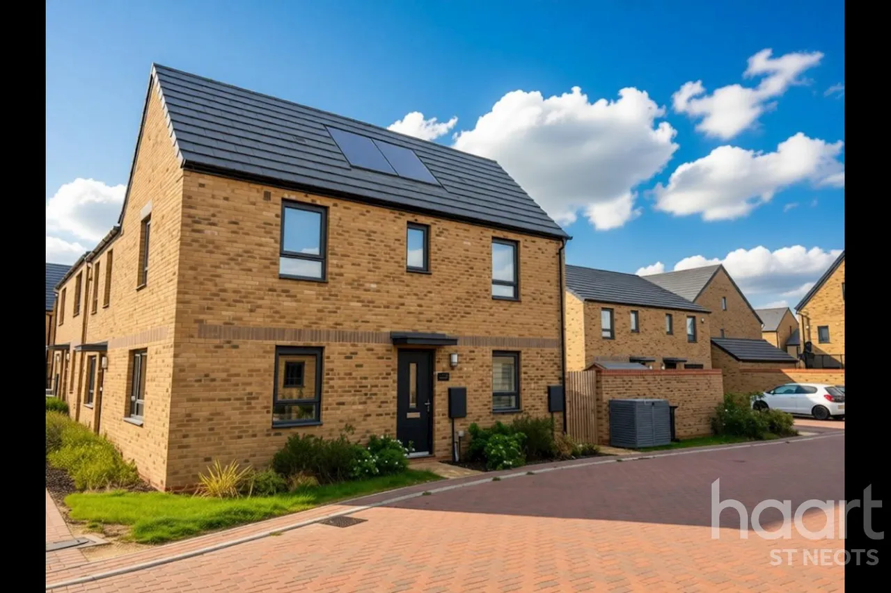 Sweet Gum Way, Wintringham, PE19, photo 15