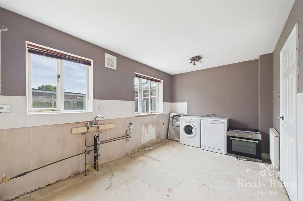 St. Johns Court, Sunnyside, South Yorkshire, S66, photo 8