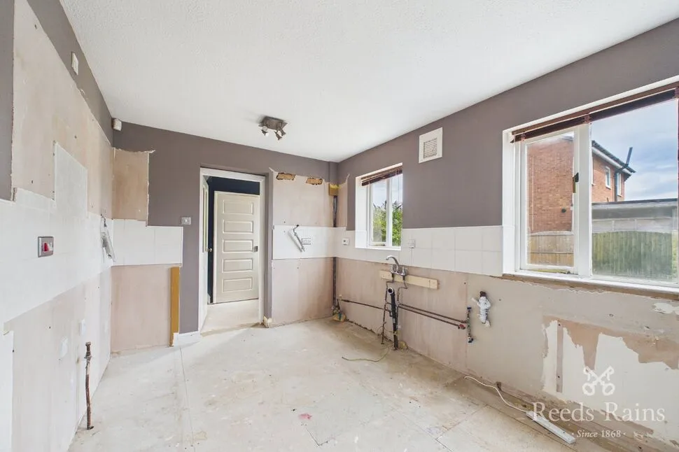 St. Johns Court, Sunnyside, South Yorkshire, S66, photo 9