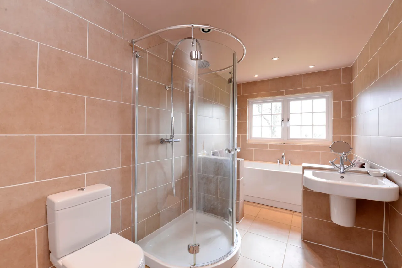 Honey Lane, Selborne, GU34, photo 18