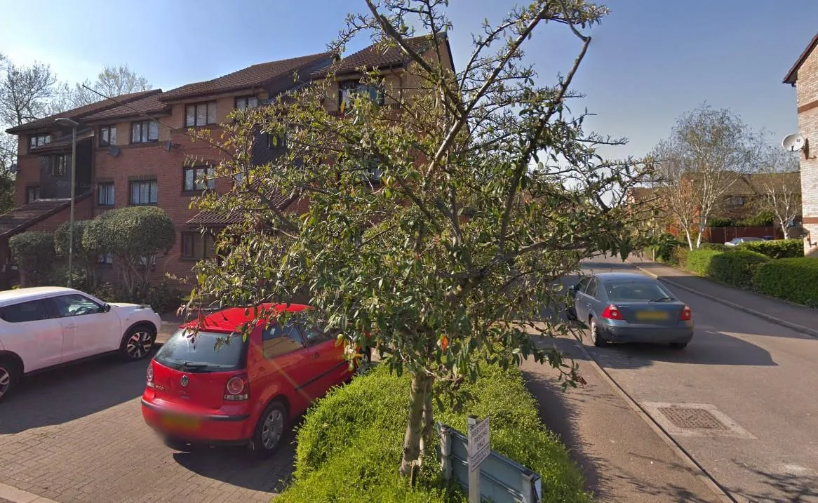 Grace Close, Pavilion Way, Edgware, London, photo 9