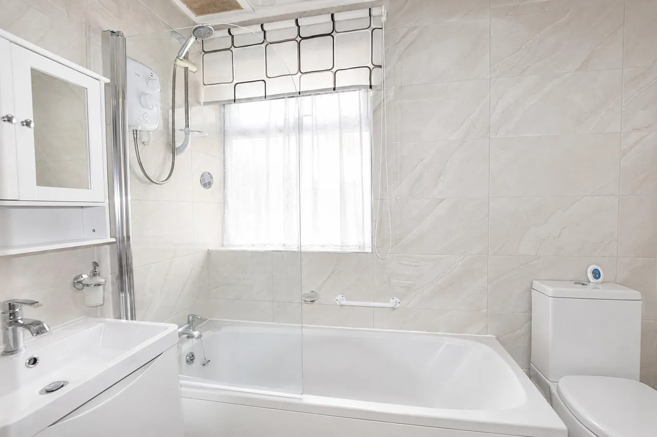 Coxley View, Wakefield, WF4, photo 7