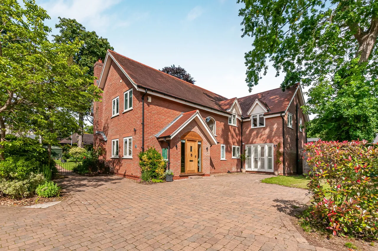 Bluebell Gardens, Hessle, HU13, photo 48
