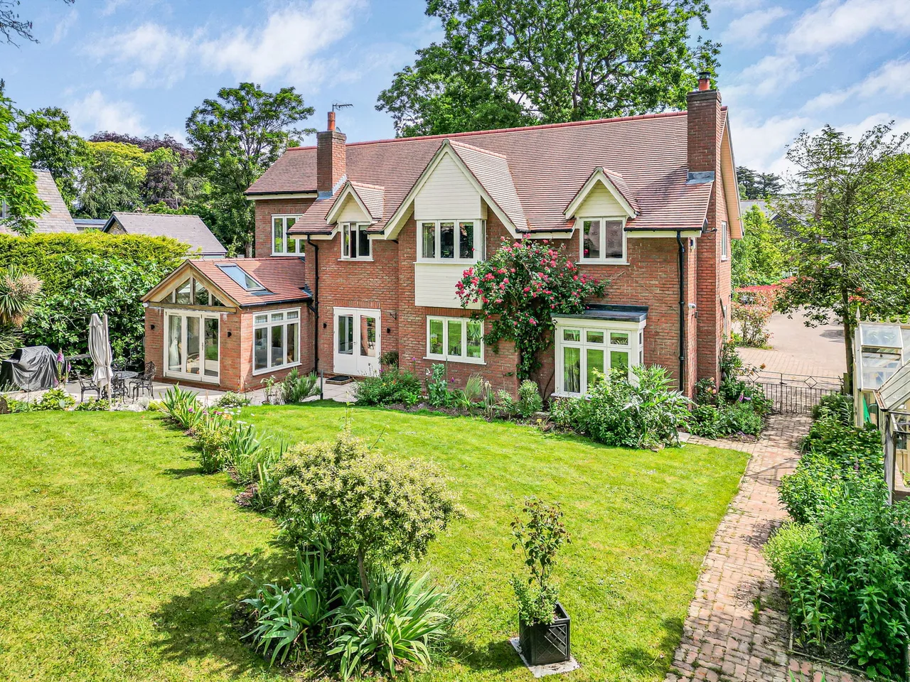 Bluebell Gardens, Hessle, HU13, photo 47