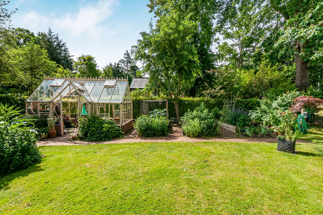 Bluebell Gardens, Hessle, HU13, photo 36