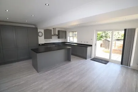 Orsett Village, RM16, photo 2