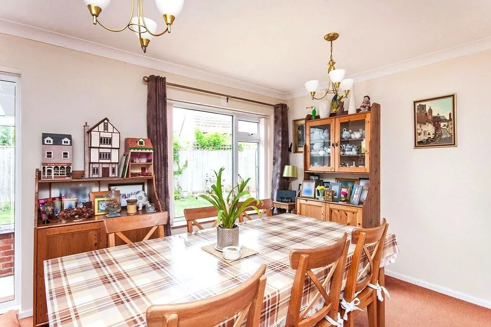 Cornmill Gardens, Polegate, BN26, photo 2