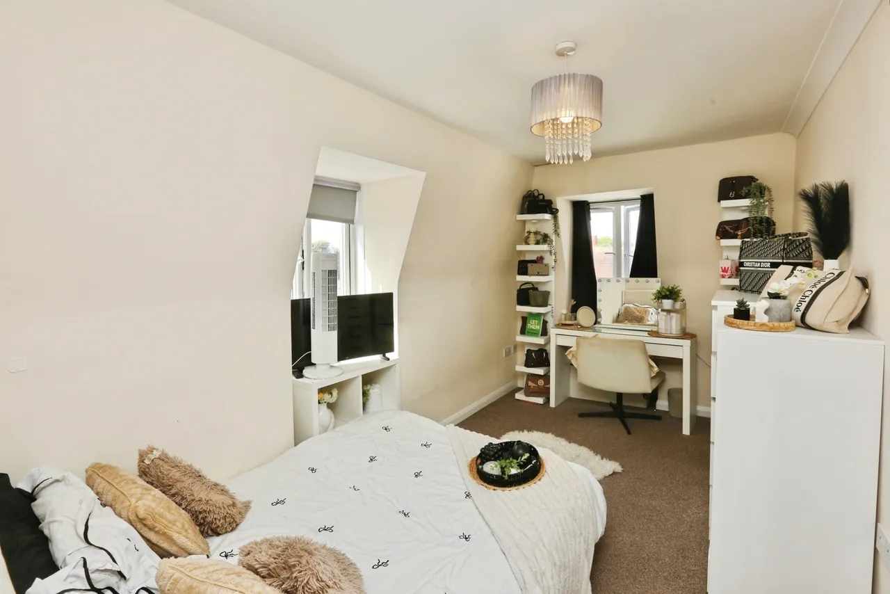 Forton Road, Gosport, PO12, photo 5