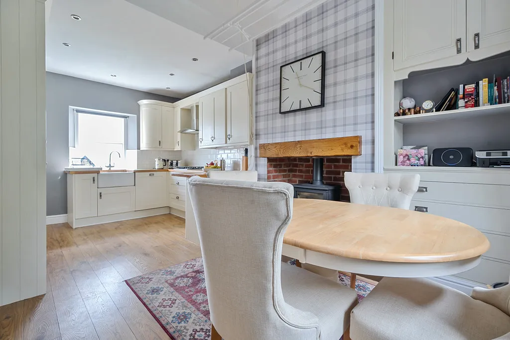 Fernleigh Road, Grange over Sands, LA11, photo 4