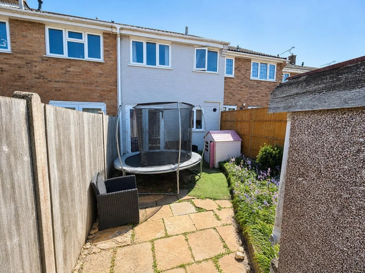 Highlands Close, Rochester, photo 10