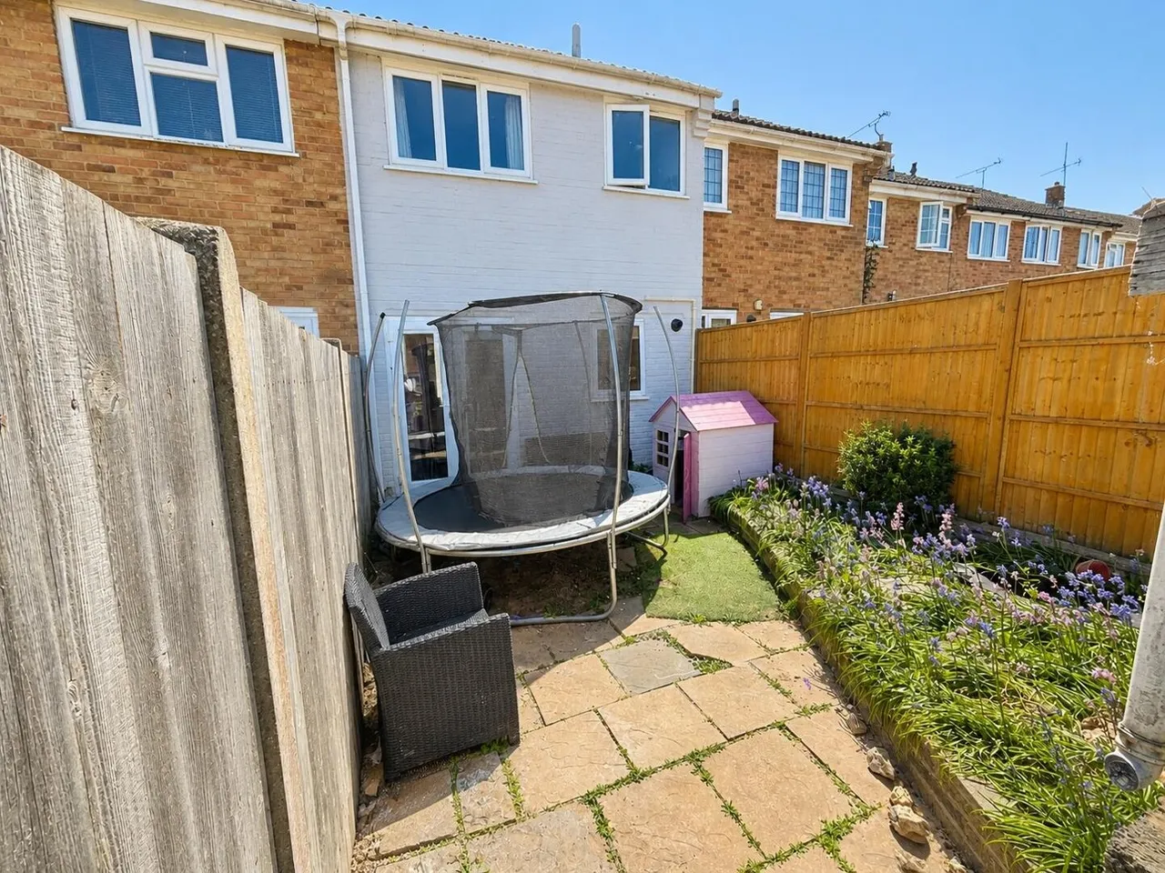 Highlands Close, Rochester, photo 11