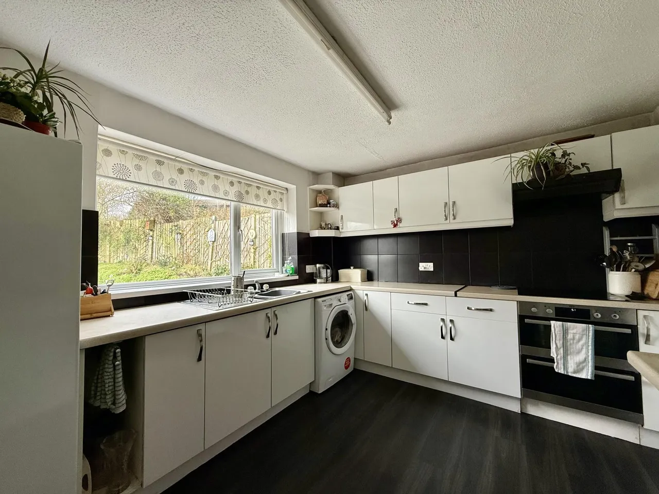 Redhills Close, Exeter, EX4, photo 2