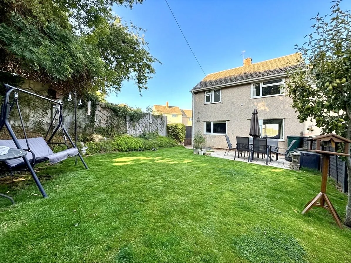 Redhills Close, Exeter, EX4, photo 3