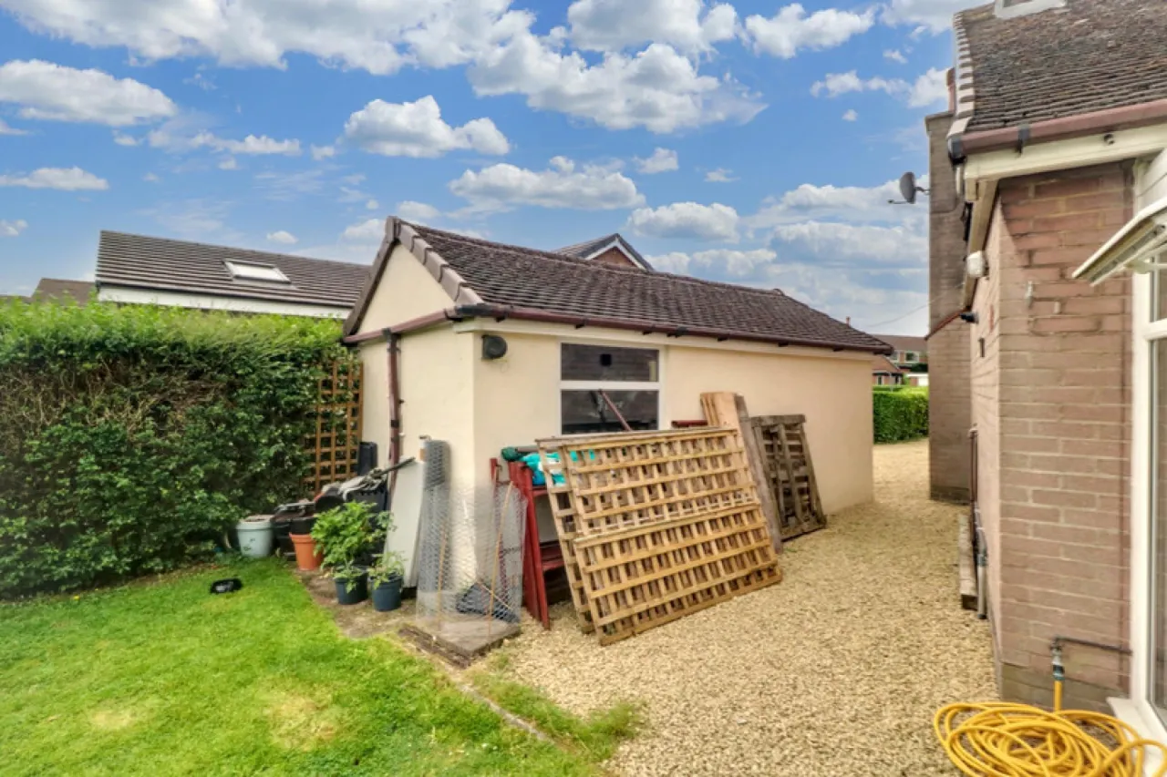 Newlyn Avenue, Congleton, photo 23