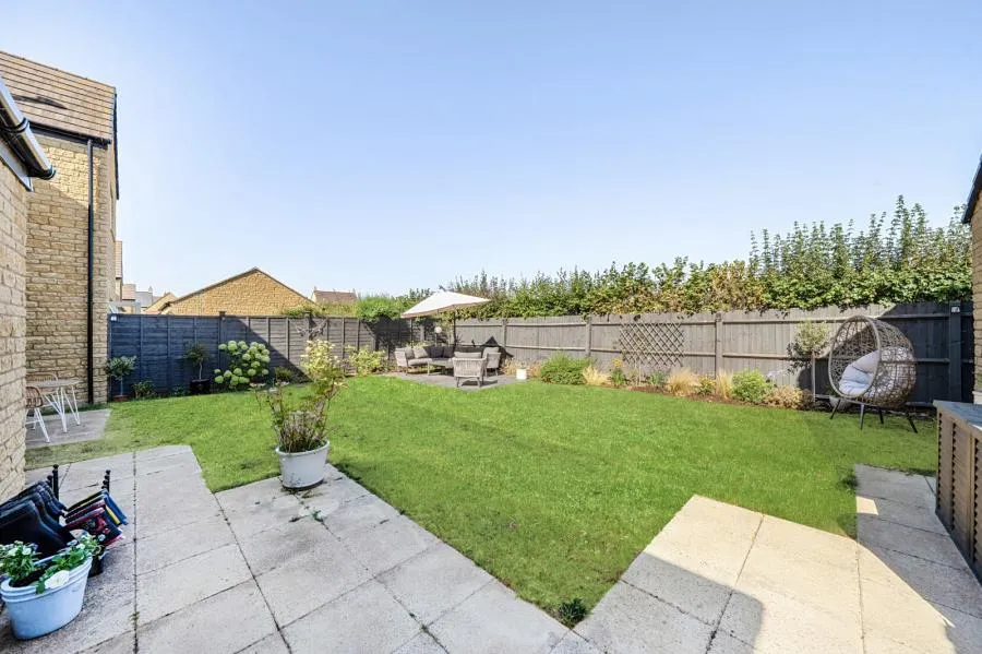Hurricane Close, Witney, OX29, photo 22