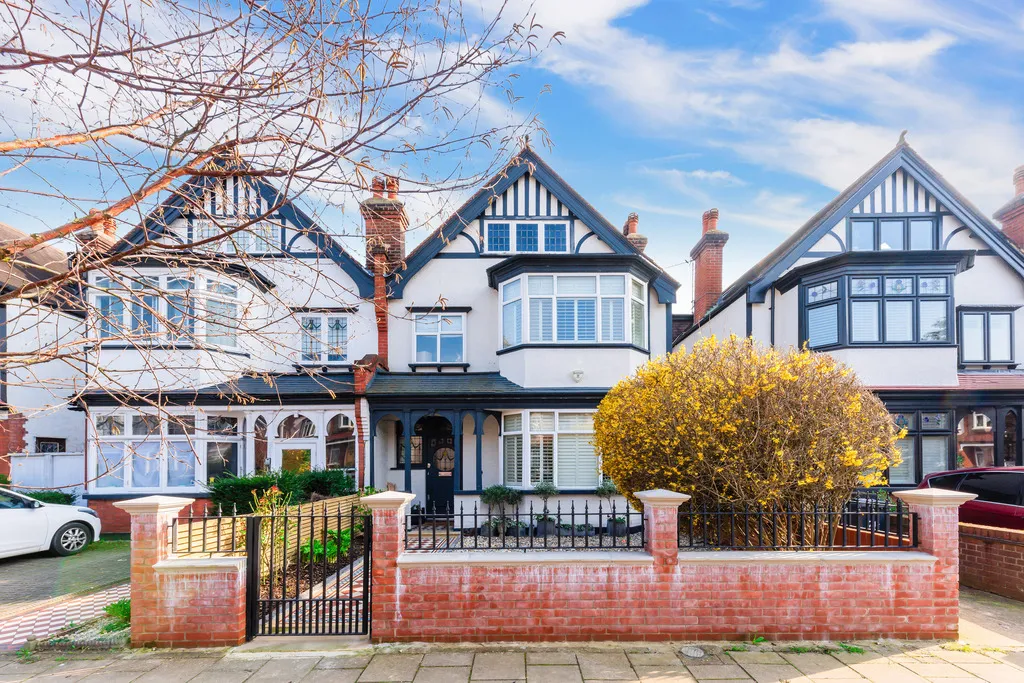 Heybridge Avenue, Streatham, SW16, photo 12