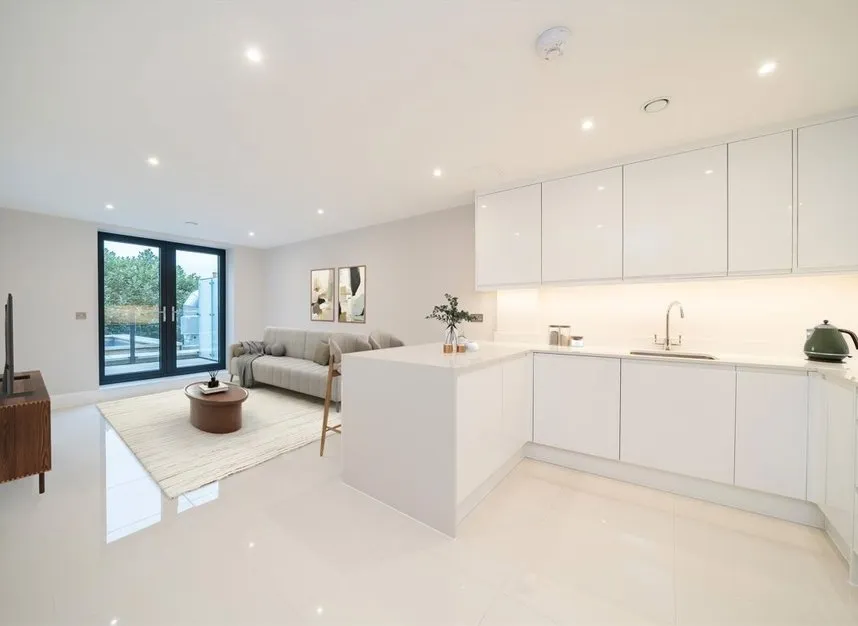 2 bed flat for sale — Merton Road, South Wimbledon, SW19