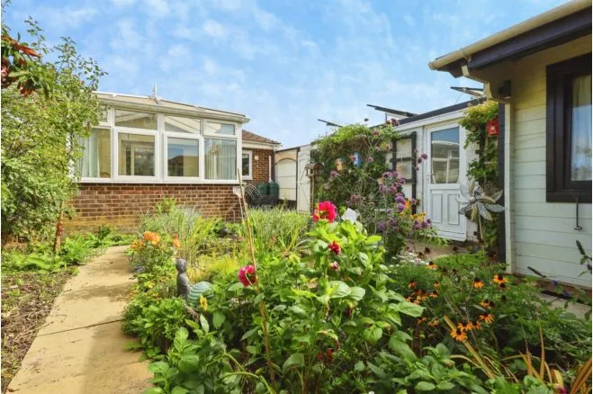 Old Orchard Place, Hailsham, BN27, photo 4