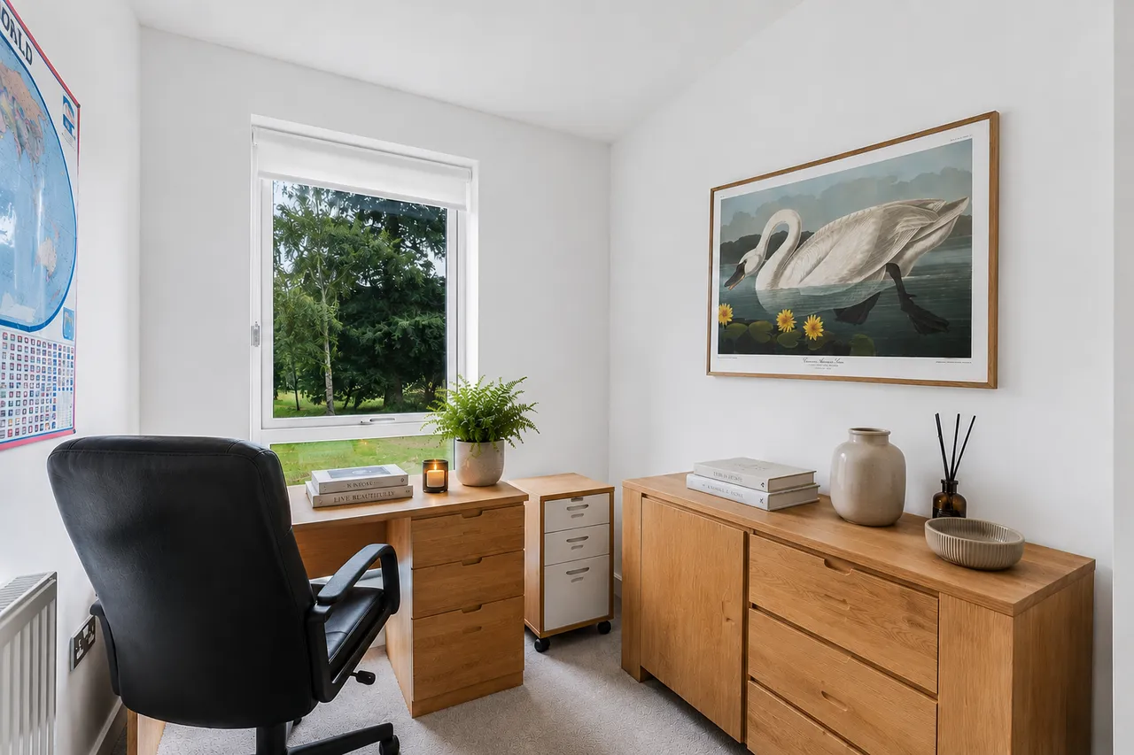 John Martin Gardens, Standish, GL10, photo 14