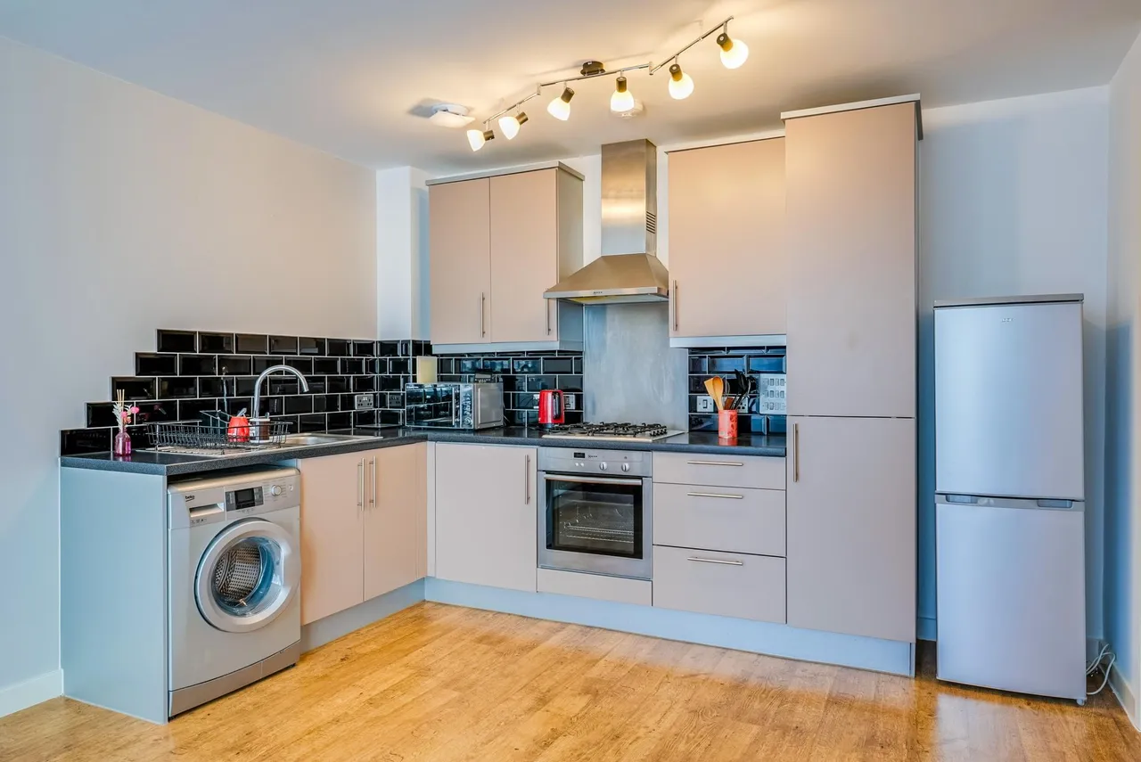 Woodgrange Road, London, E7, photo 2