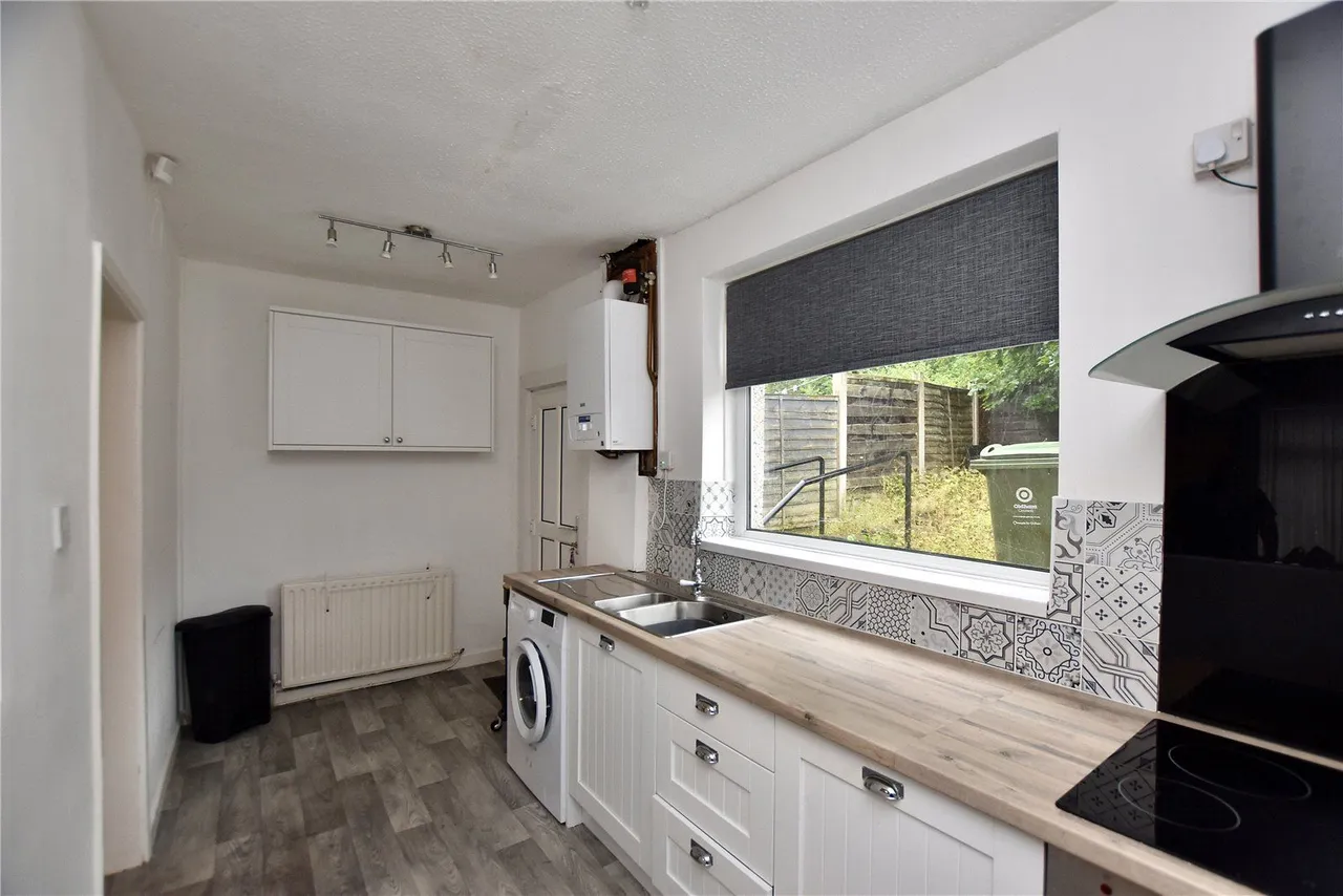Fir Lane, Royton, OL2, photo 5
