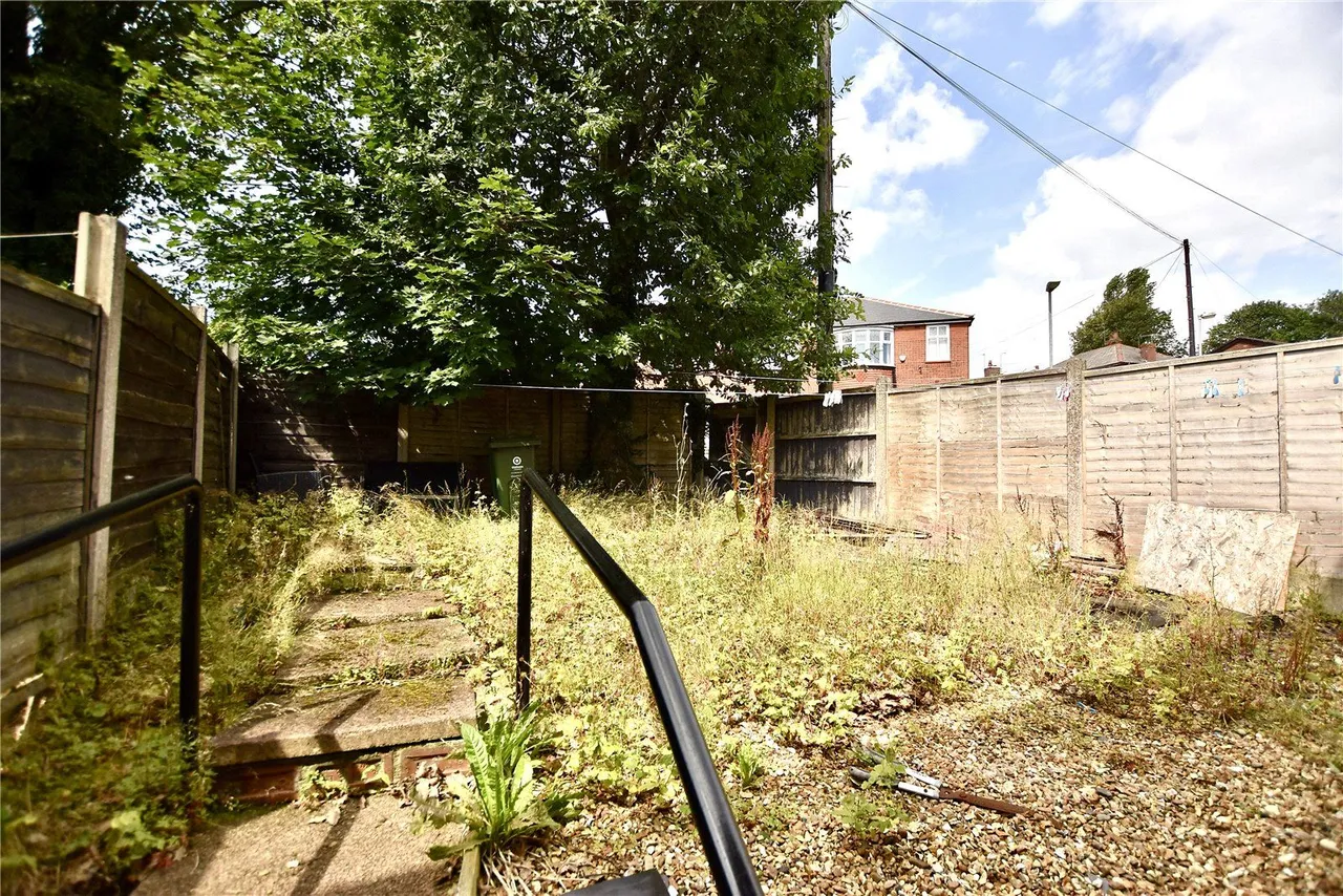 Fir Lane, Royton, OL2, photo 13