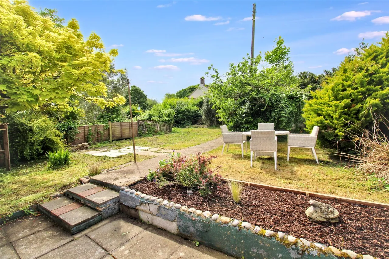 Bacton Road, North Walsham, NR28, photo 2