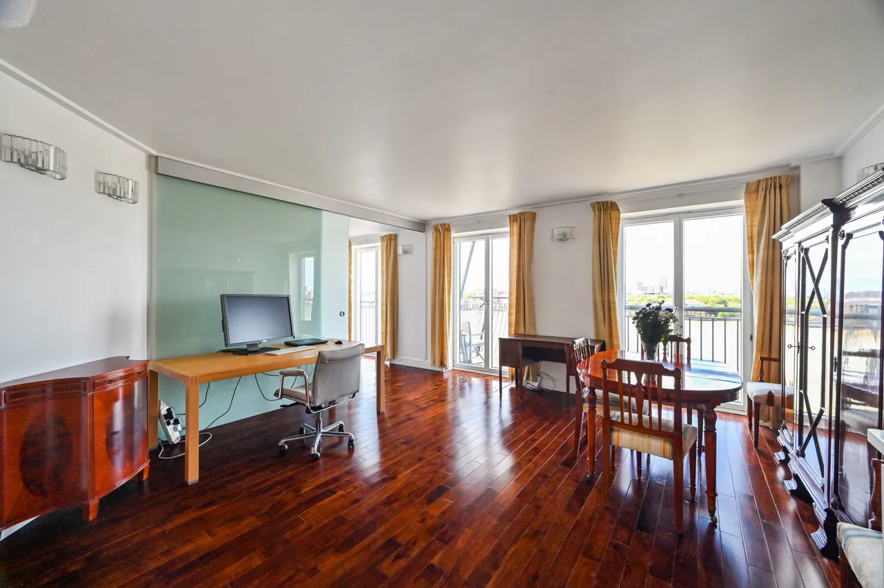 Flat 32 Naxos Building, 4 Hutchings Street, London, photo 2