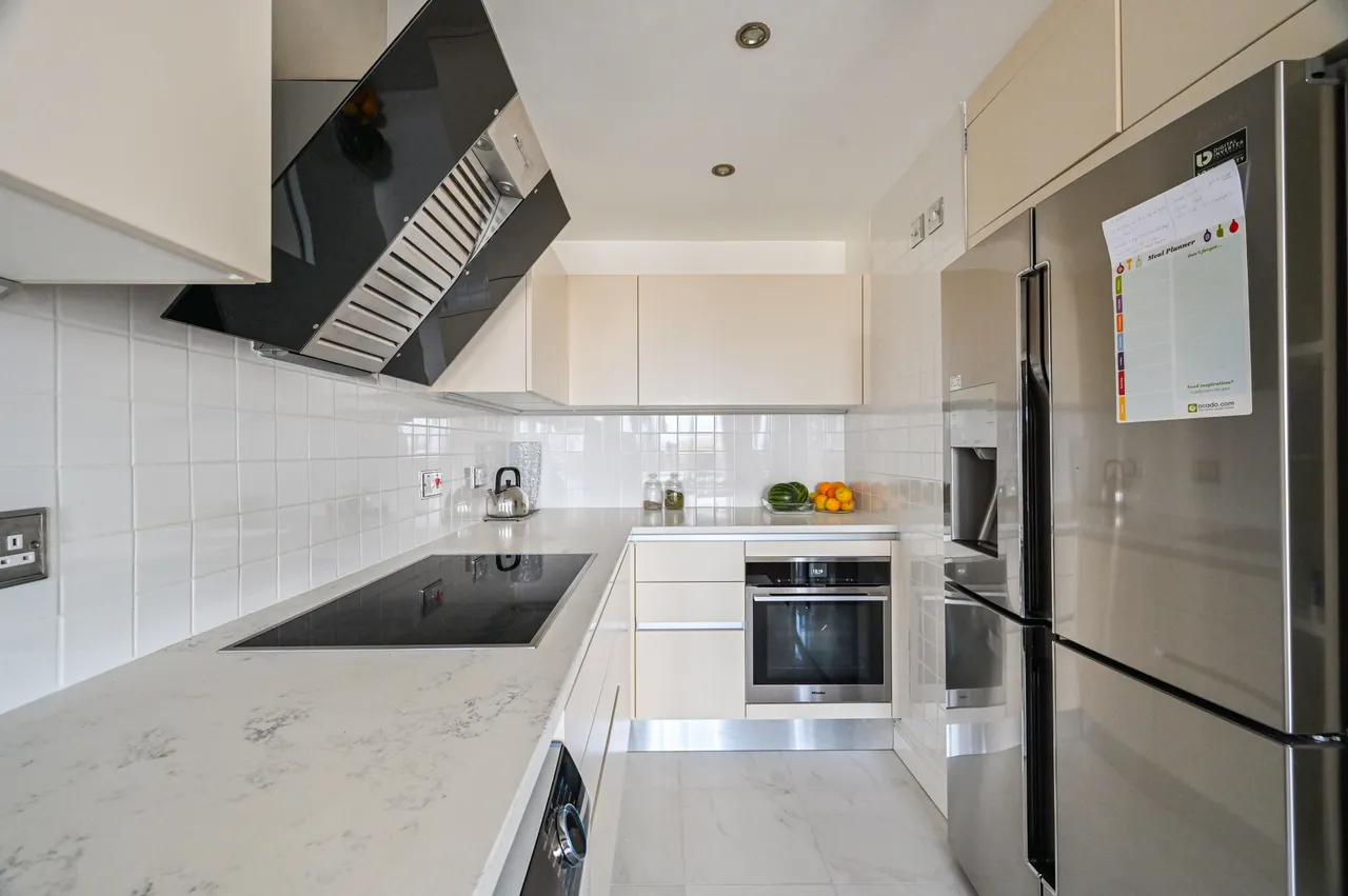 Flat 32 Naxos Building, 4 Hutchings Street, London, photo 10