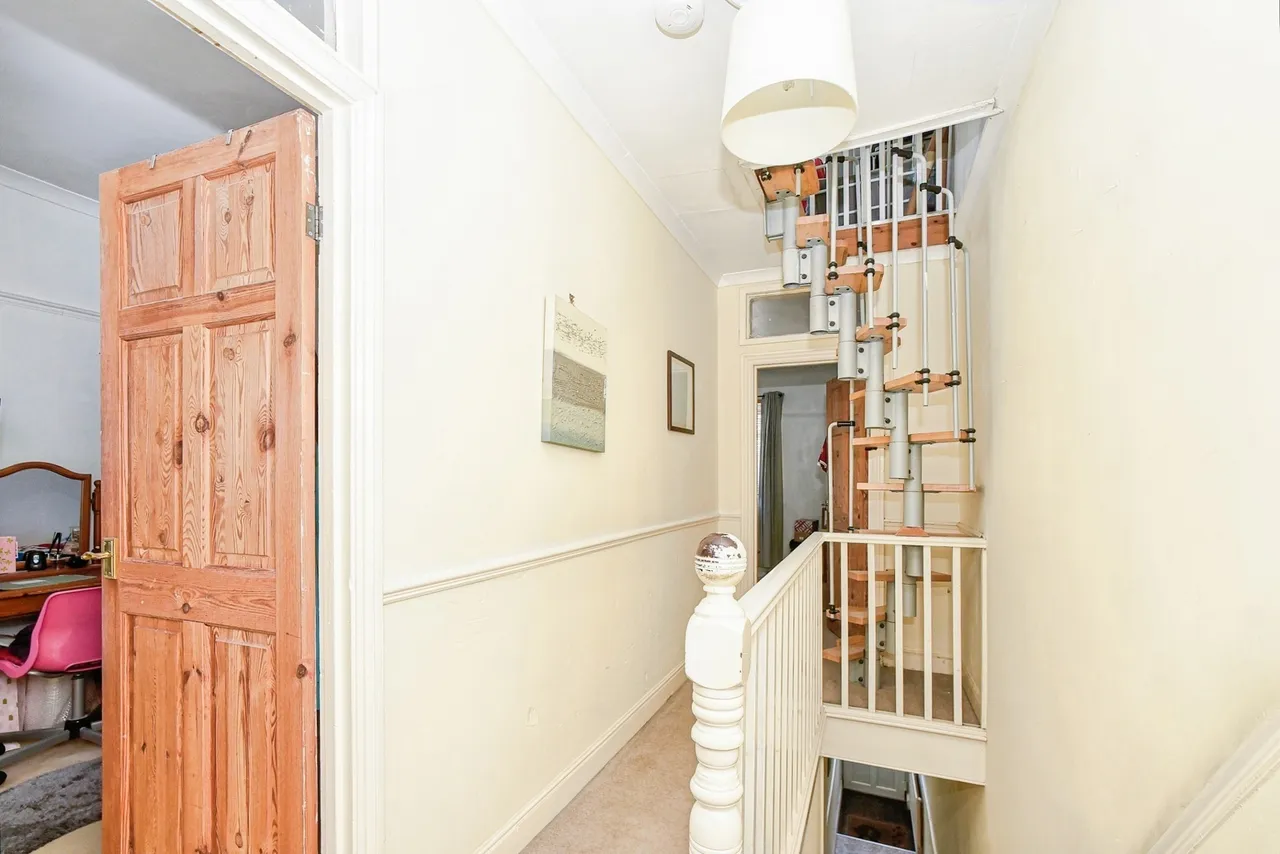 Morrison Street, Swindon, Wiltshire, SN2, photo 11