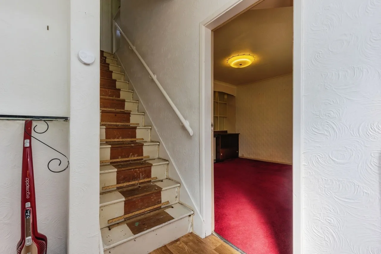 Agecroft Road, Romiley, Stockport, Greater Manchester, SK6, photo 19