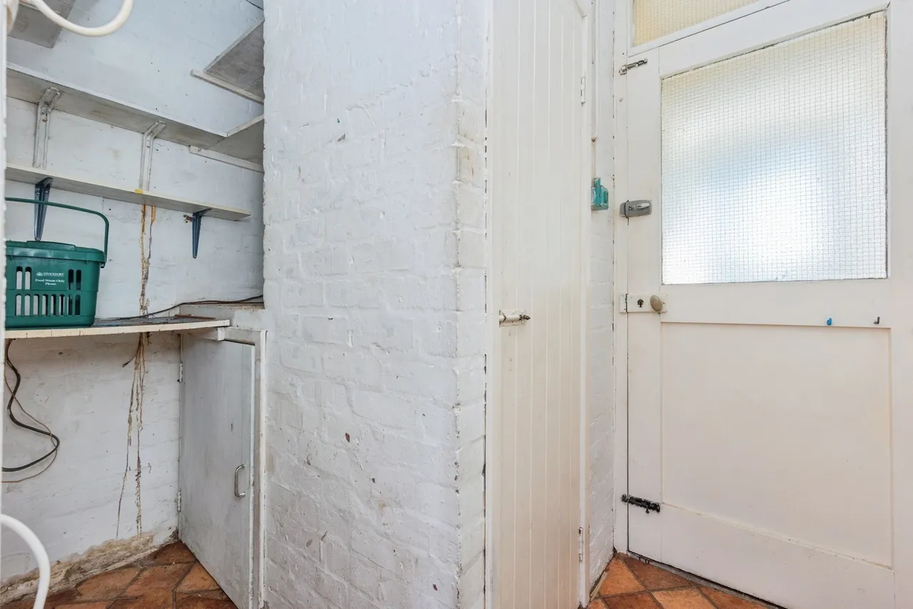 Agecroft Road, Romiley, Stockport, Greater Manchester, SK6, photo 15
