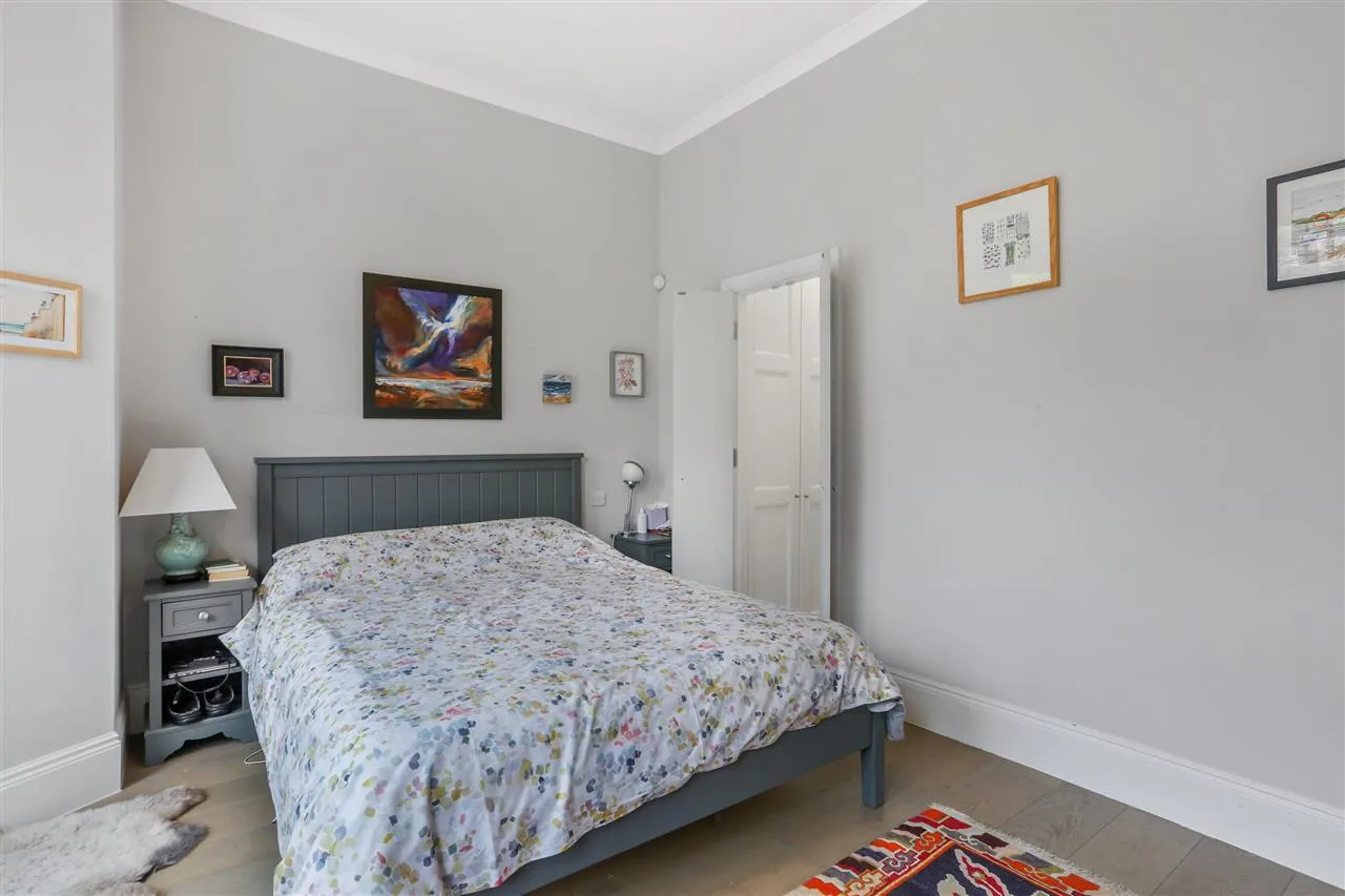 Carleton Road, Tufnell Park, London, photo 10