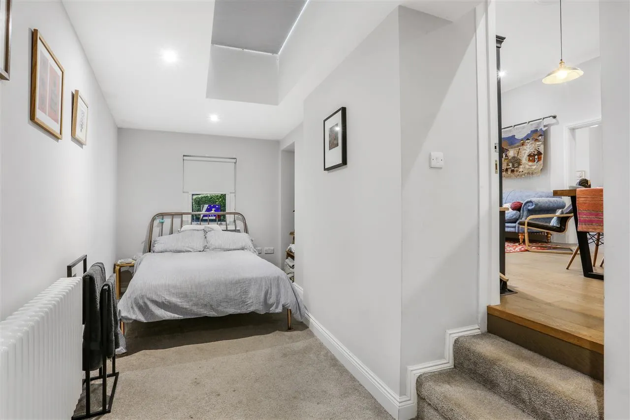 Carleton Road, Tufnell Park, London, photo 11