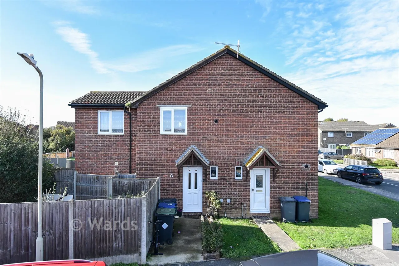 3 bed house for sale, The Meadows, Herne Bay, CT6