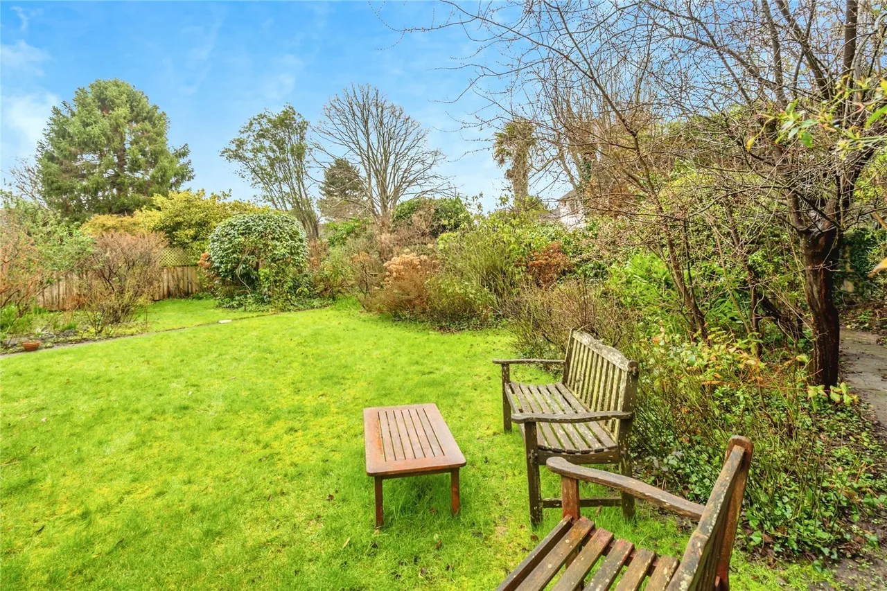 Marshall Avenue, Bognor Regis, PO21, photo 17