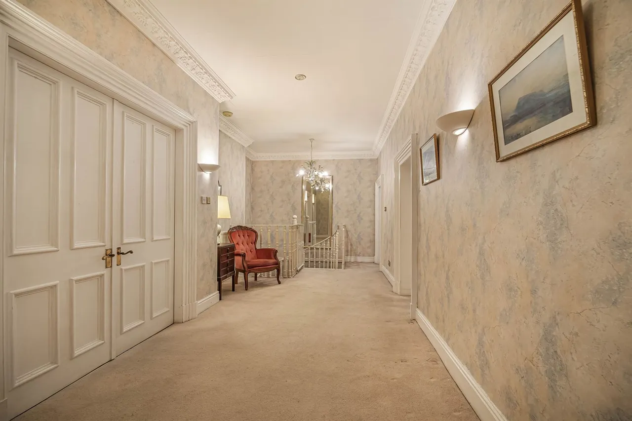 West Lynn Devisdale Road, Altrincham, photo 10